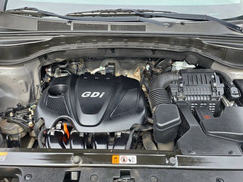 Used 2013 Hyundai Santa Fe Sport AWD/4WD image 18