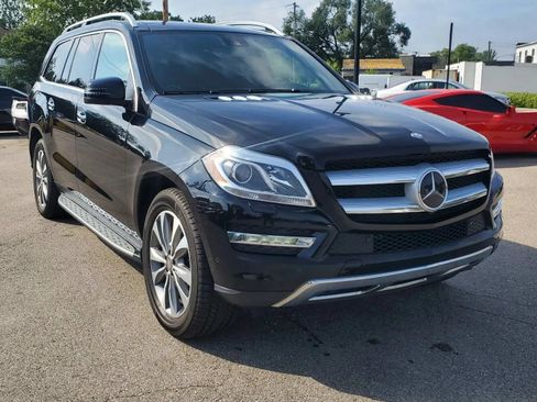 Used 2015 Mercedes-Benz GL 450 4MATIC image 2
