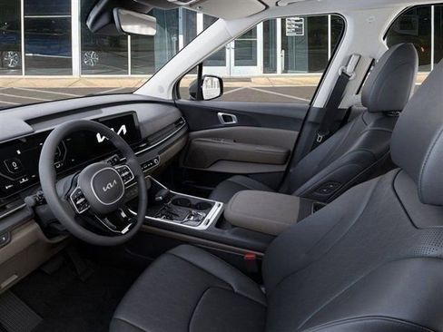 New 2026 Kia Carnival SX FWD image 17