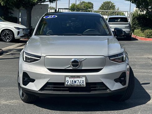 Certified 2023 Volvo C40 P8 Recharge Ultimate image 2