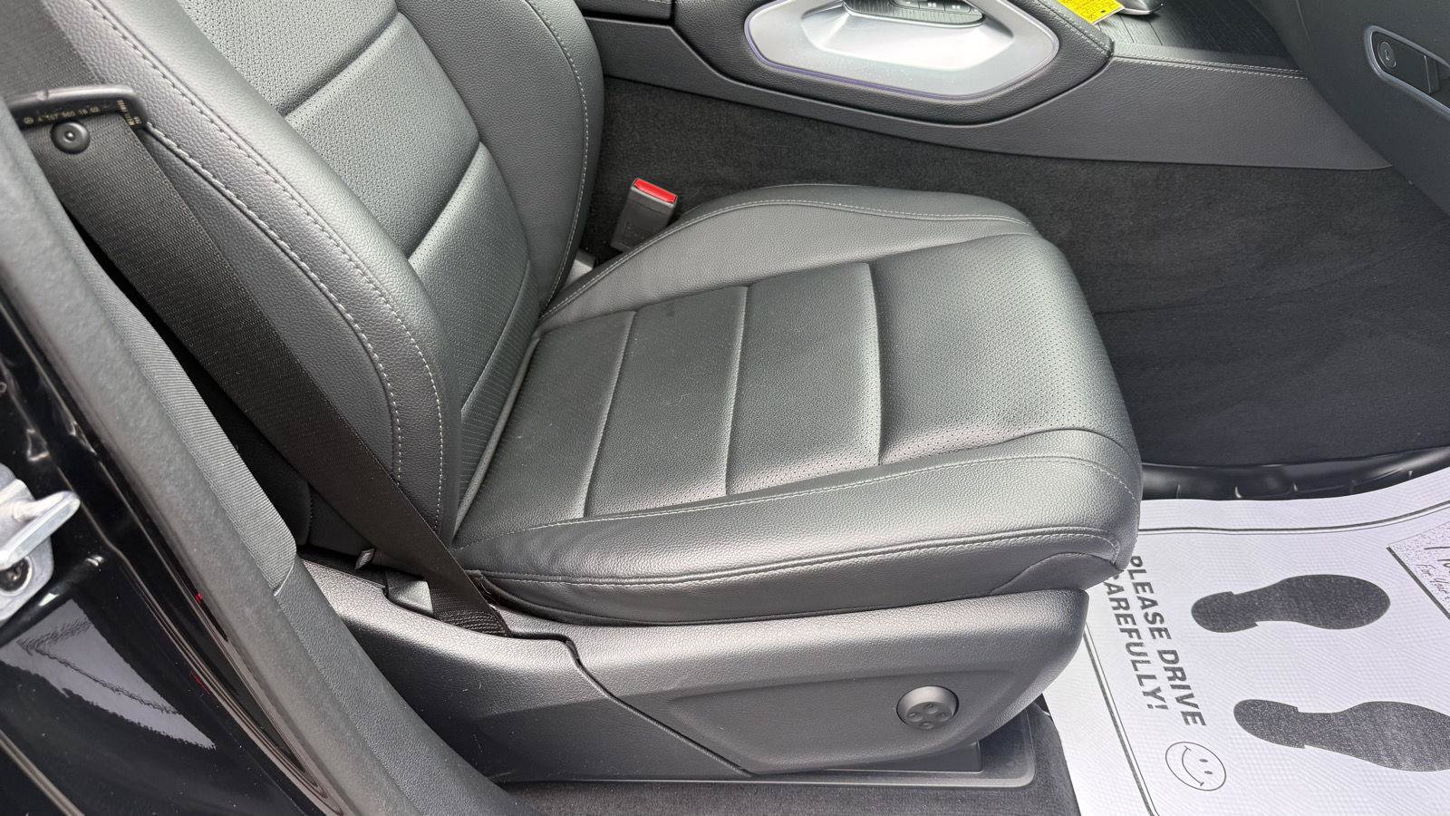 Used 2023 Mercedes-Benz GLE 350 4MATIC image 17