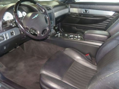 Used 2004 Ford Thunderbird RWD image 16