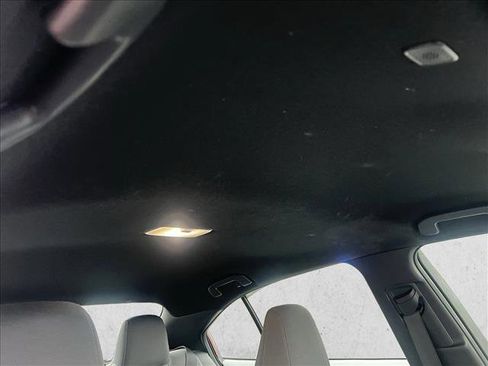 Certified 2023 Toyota Corolla SE image 25