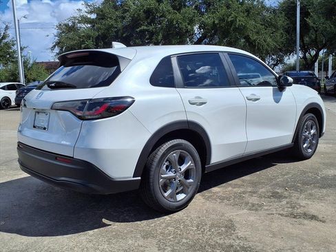 Used 2026 Honda HR-V LX image 13