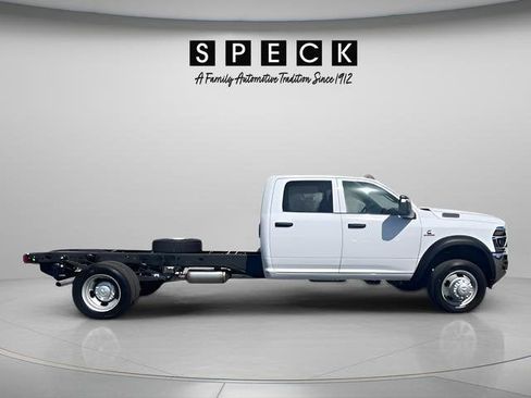 New 2025 RAM 5500 Tradesman image 3