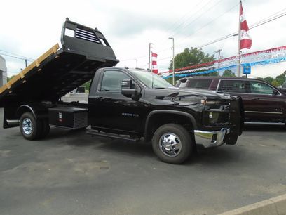 Used 2025 Chevrolet Silverado 3500 LT w/ Convenience Package