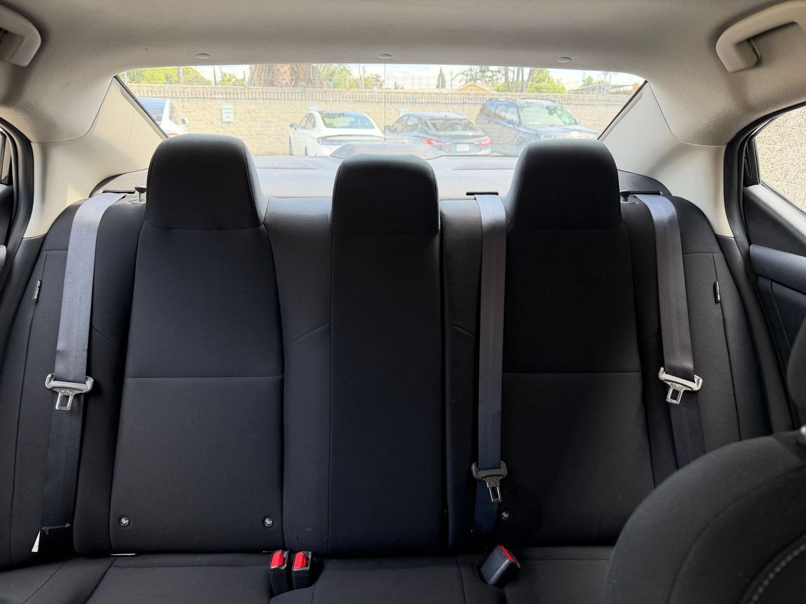 Used 2025 Nissan Sentra S FWD image 35