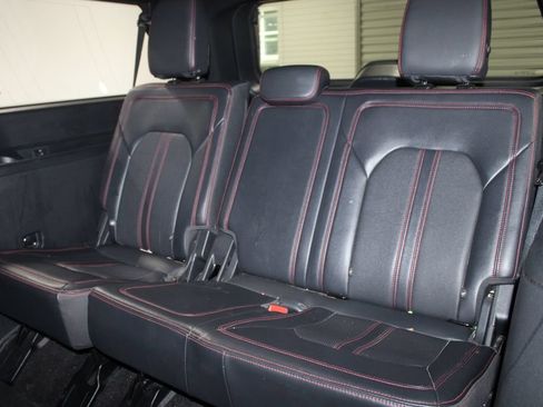 Used 2023 Ford Expedition Max Limited AWD/4WD image 19