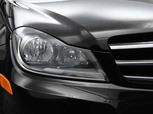 Used 2014 Mercedes-Benz C 250 C 250 image 11