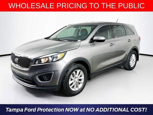 Used 2016 Kia Sorento L image 1