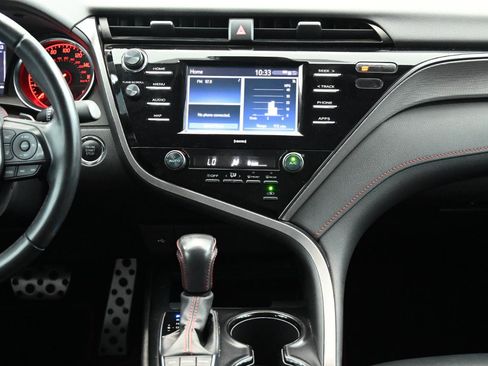 Used 2020 Toyota Camry TRD FWD image 27