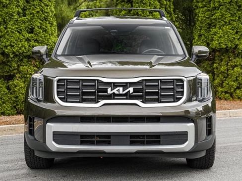 Used 2024 Kia Telluride S FWD image 18