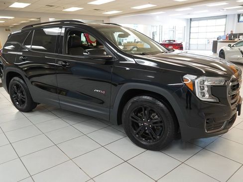 Used 2022 GMC Terrain AT4 w/ Infotainment Package II AWD/4WD image 15