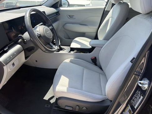 Used 2024 Hyundai Kona SEL FWD image 17