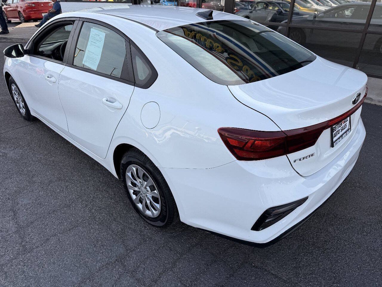 Used 2019 Kia Forte Sedan FWD image 3