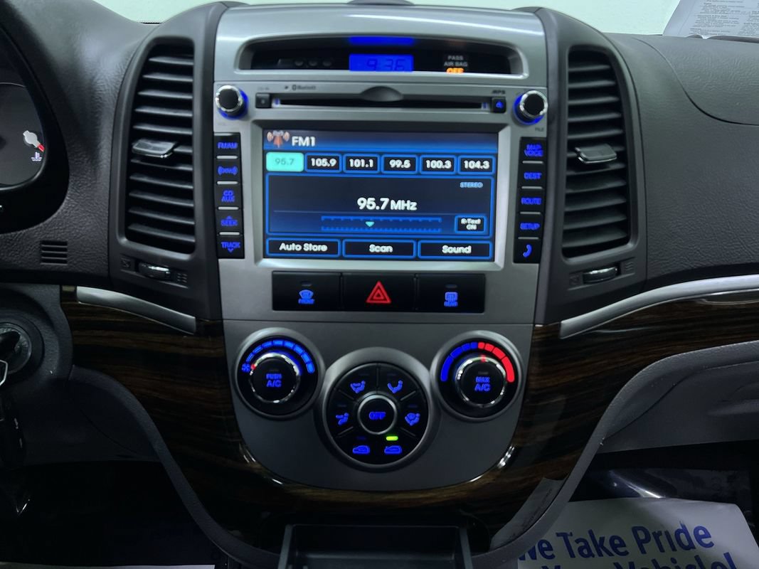 Used 2011 Hyundai Santa Fe SE w/ Premium Pkg 3 AWD/4WD image 8