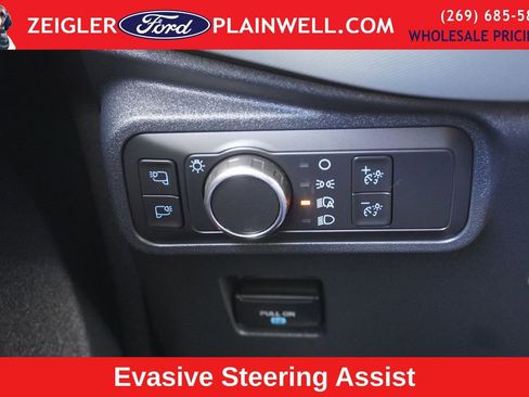 Used 2022 Ford Bronco Badlands image 28