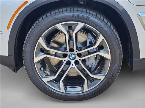 Certified 2026 BMW X5 xDrive50e w/ Executive Package image 10