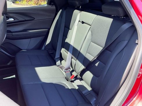 Used 2021 Chevrolet TrailBlazer RS w/ Sun and Liftgate Package image 25