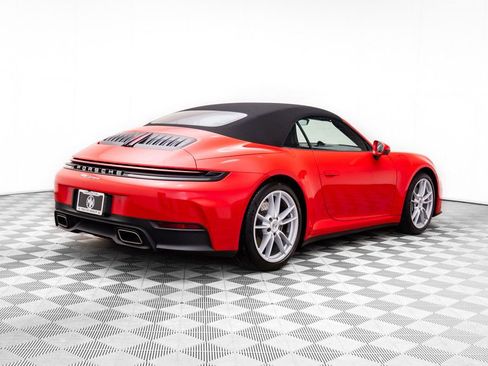 Certified 2025 Porsche 911 Carrera image 8