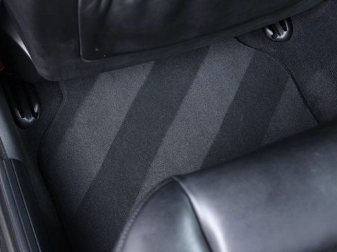 Used 2002 BMW M5 image 91