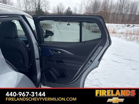 New 2026 Chevrolet Equinox EV LT image 39