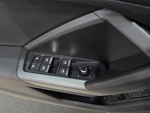 Certified 2025 Audi Q3 2.0T Premium Plus w/ Premium Plus Package image 30