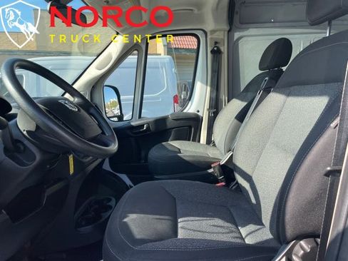 Used 2020 RAM ProMaster 2500 image 25