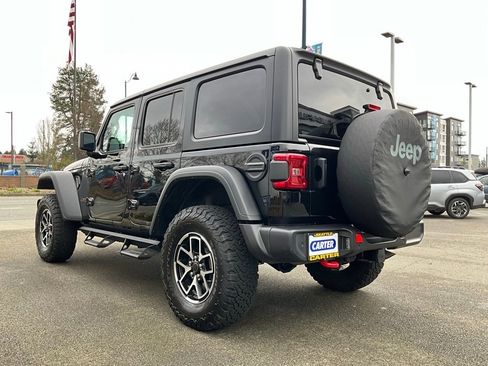 Used 2024 Jeep Wrangler Unlimited Rubicon w/ Technology Group image 7