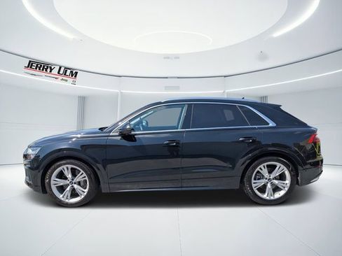 Used 2023 Audi Q8 Prestige image 6