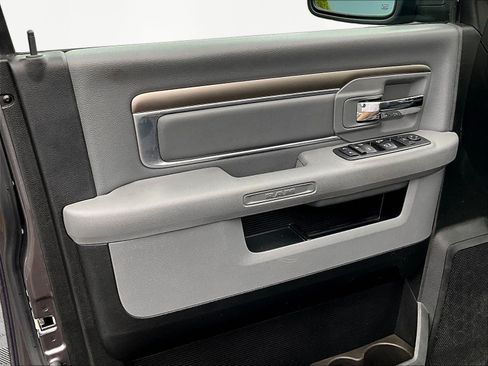 Used 2018 RAM 1500 Big Horn AWD/4WD image 19