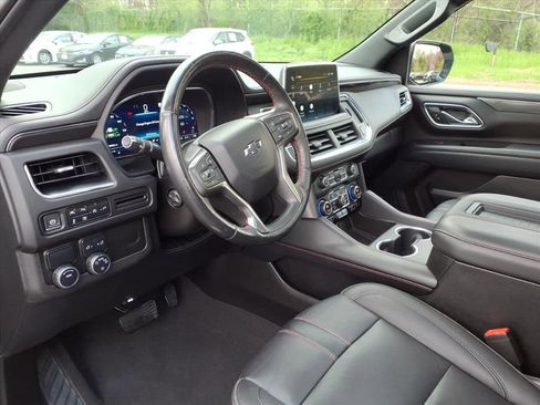 Used 2022 Chevrolet Tahoe RST w/ Luxury Package image 13