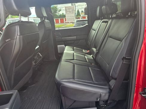 Used 2025 Ford F150 Lariat w/ Equipment Group 502A High AWD/4WD image 6