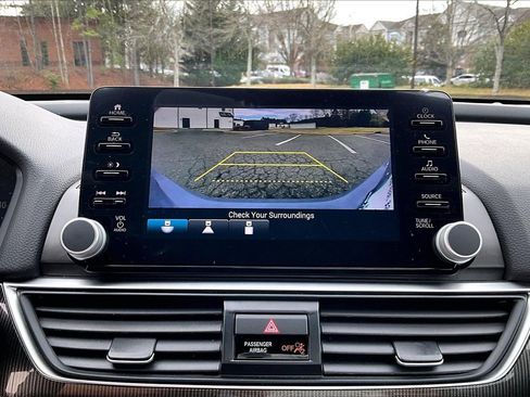 Used 2022 Honda Accord Sport image 13