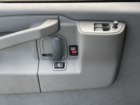 New 2025 GMC Savana 2500 Extended w/ Driver Convenience Package image 24