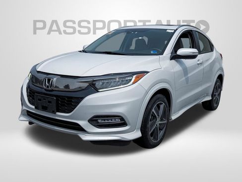 Used 2019 Honda HR-V Touring image 1