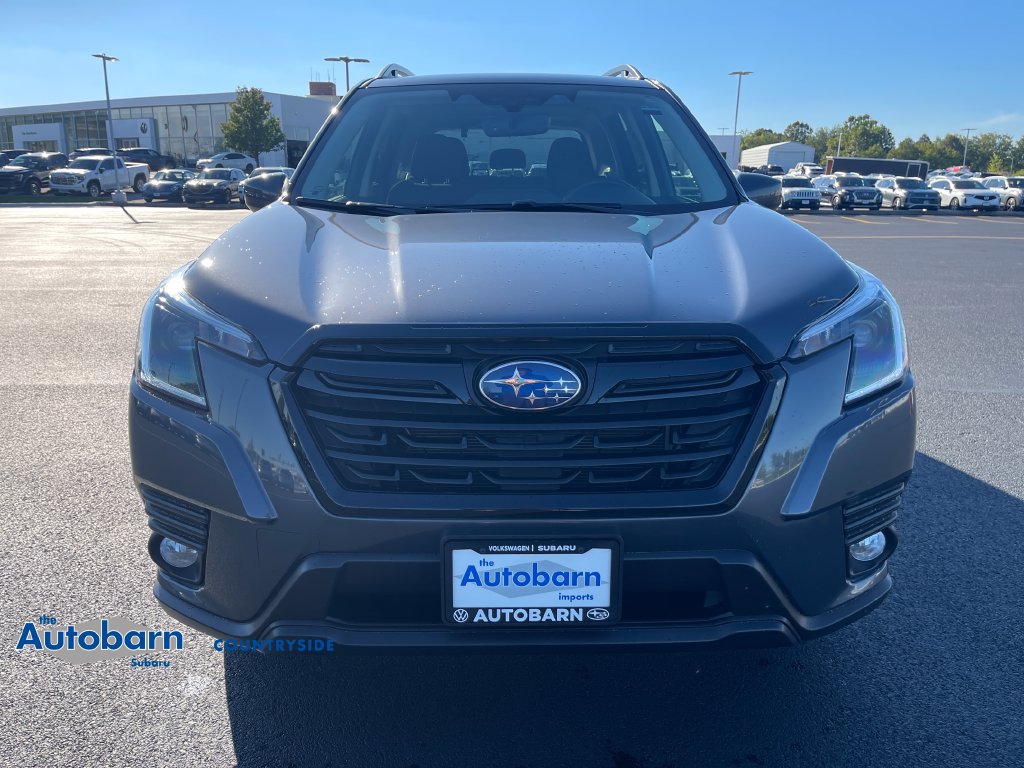 Used 2023 Subaru Forester Premium AWD/4WD image 8