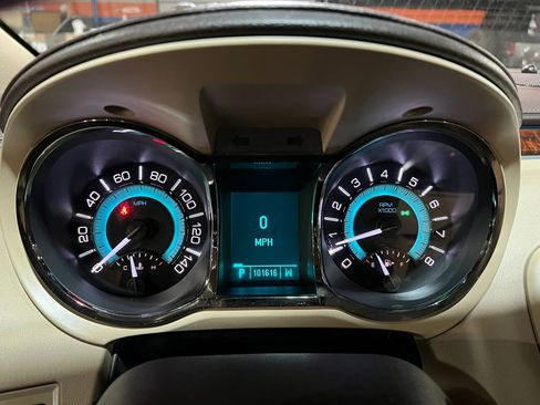 Used 2011 Buick LaCrosse CXL image 11