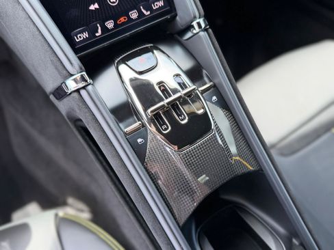 Used 2022 Ferrari Roma RWD image 40