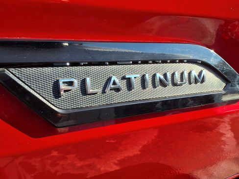 Used 2023 Toyota Tundra Platinum image 5