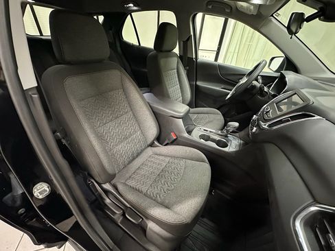 Certified 2024 Chevrolet Equinox LT w/ LPO, Floor Liner Package image 18