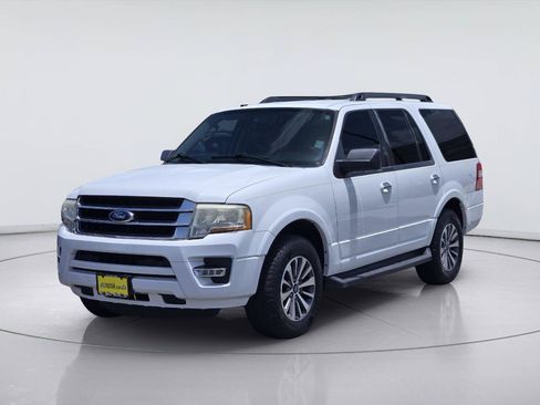 Used 2016 Ford Expedition XLT RWD image 1