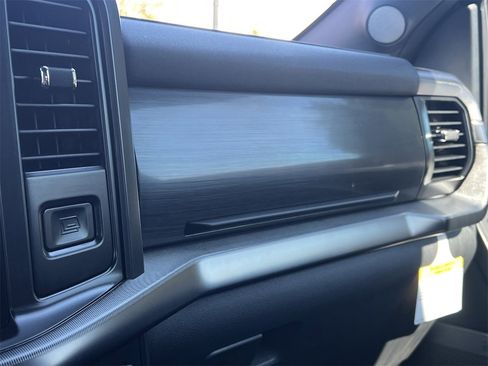 New 2025 Ford F150 Lariat w/ Equipment Group 501A Mid image 12