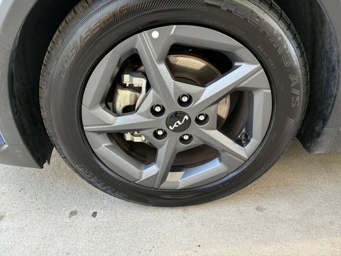 Used 2025 Kia K4 FWD image 31