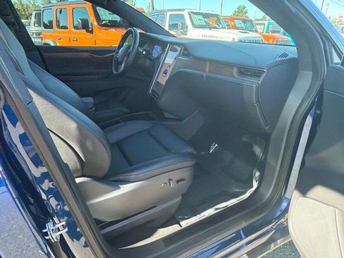 Used 2020 Tesla Model X Performance AWD/4WD image 10