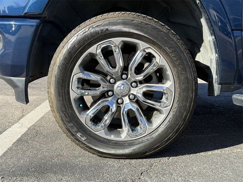 Used 2020 RAM 1500 Laramie w/ Sport Appearance Package image 9