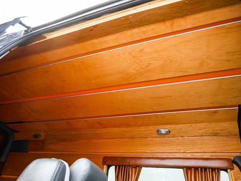 Used 2024 Mercedes-Benz Sprinter 2500 image 27