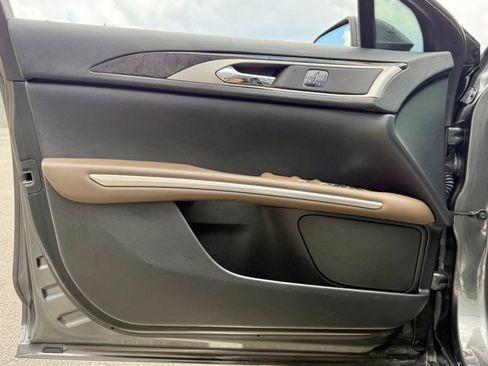 Used 2016 Lincoln MKZ AWD w/ Equipment Group 300A Reserve image 17