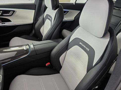 New 2026 Mercedes-Benz E 53 AMG e 4MATIC Sedan image 8
