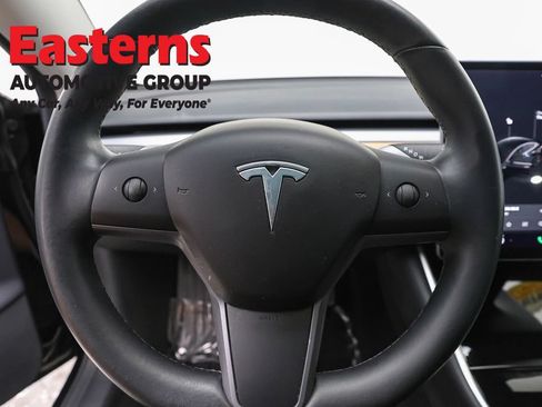 Used 2018 Tesla Model 3 Long Range AWD/4WD image 10